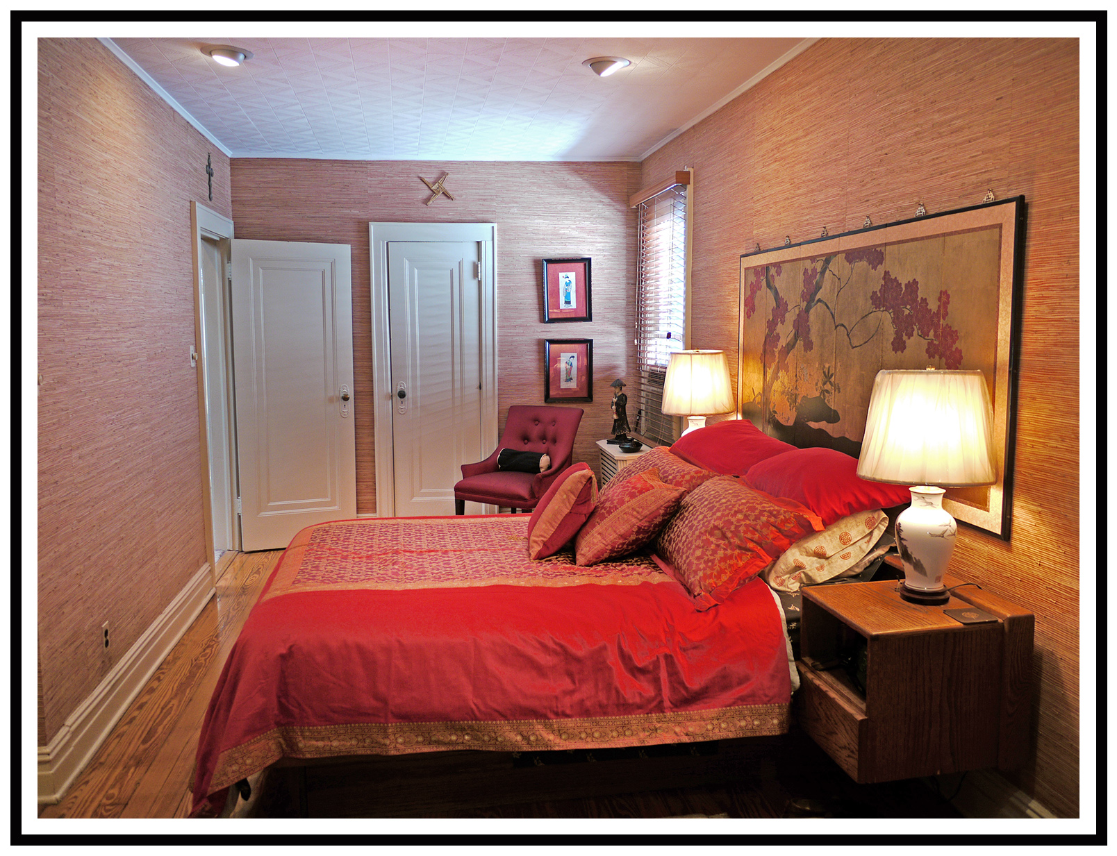 Home for sale in Glendale Queens! • Sold by Bart