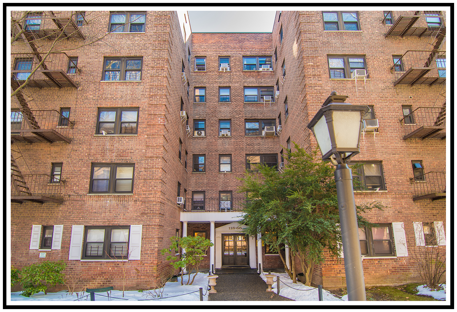 One Bedroom Rental in Kew Gardens • Sold by Bart