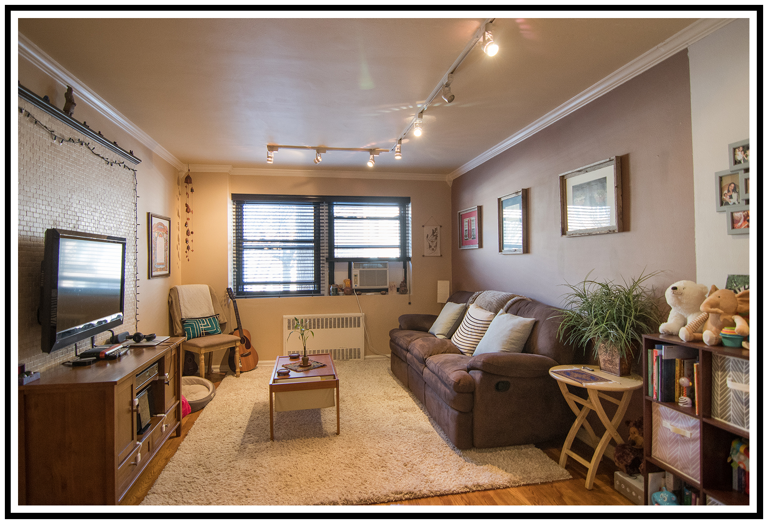 One Bedroom Rental in Kew Gardens • Sold by Bart