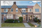 Single Family Home In Middle Village