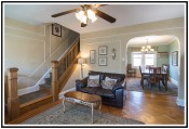 Single Family Home In Middle Village