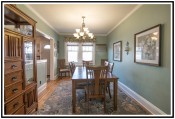 Single Family Home In Middle Village