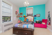 Renovated 2 Bedroom in Forest Park Co-ops
