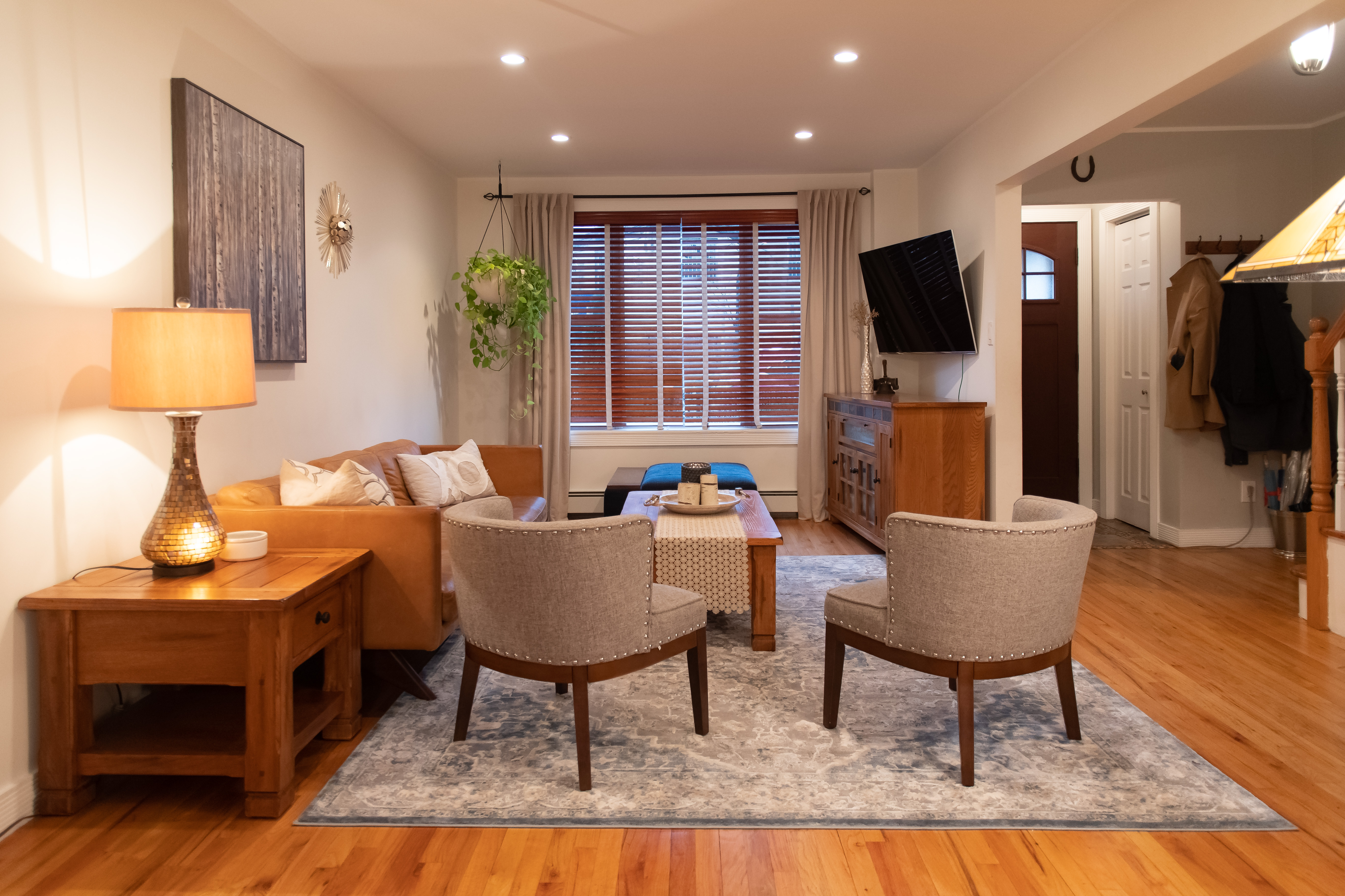 Single Family Home Maspeth • Sold by Bart