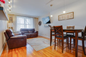 Modern Two Bedroom in Forest Park Co-ops